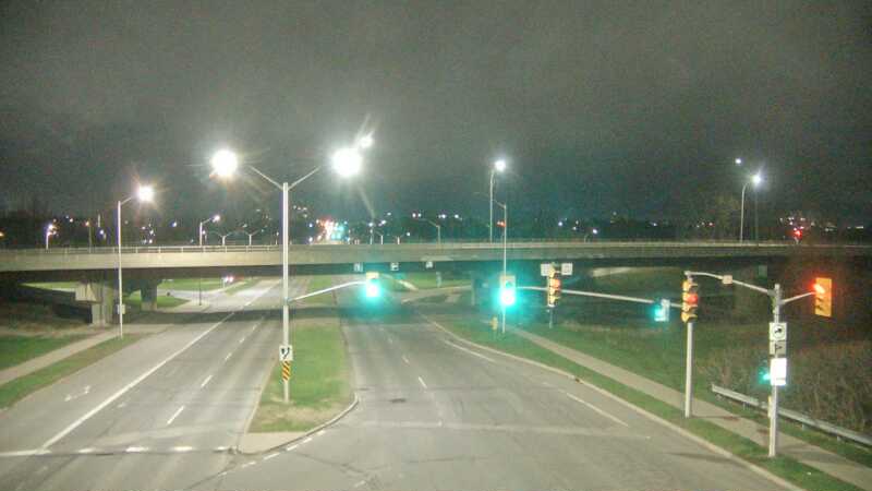Traffic camera image at 2025-05-09 07:20:17
