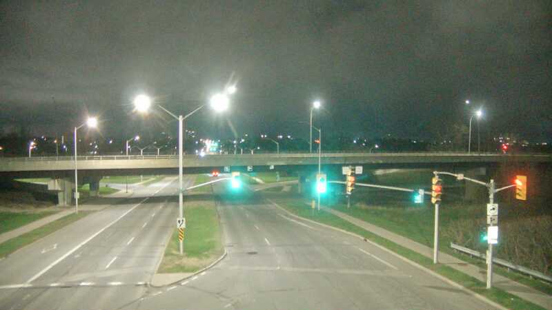 Traffic camera image at 2025-05-09 07:30:17