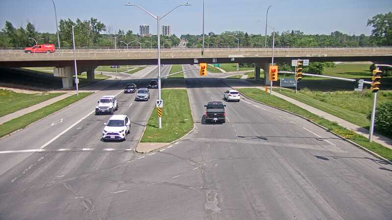 Traffic camera image at 2025-06-30 18:25:26