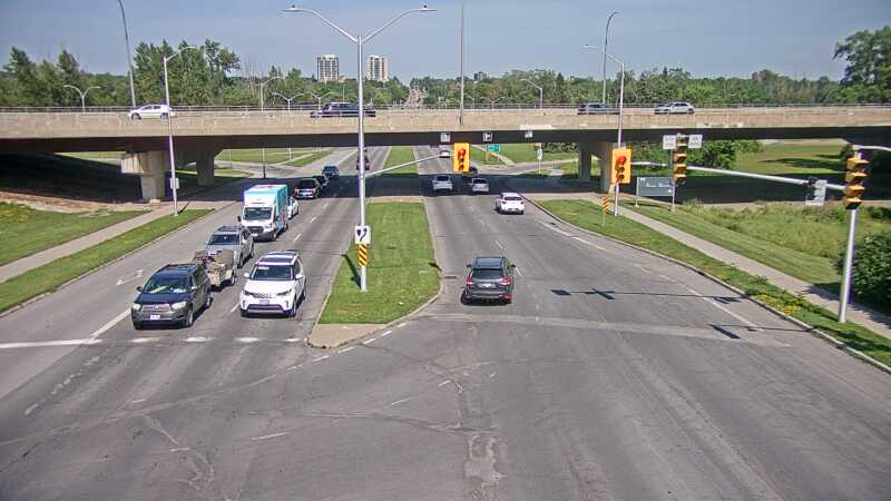 Traffic camera image at 2025-06-30 20:10:24