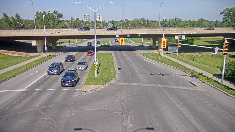Traffic camera image at 2025-06-30 21:00:20