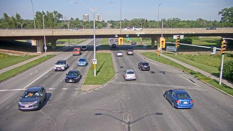 Traffic camera image at 2025-06-30 21:25:25