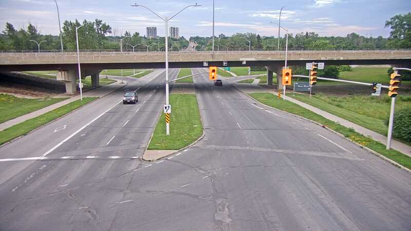 Traffic camera image at 2025-07-01 00:25:30