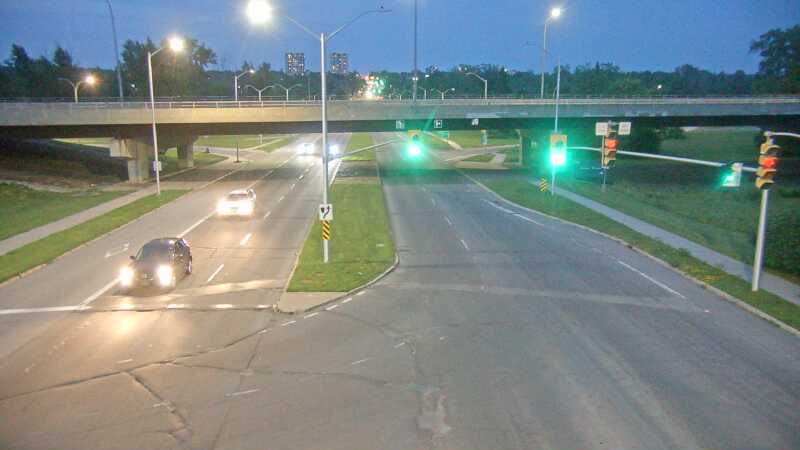 Traffic camera image at 2025-07-01 01:25:35