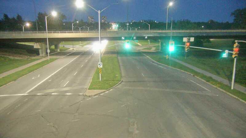 Traffic camera image at 2025-07-01 01:36:59