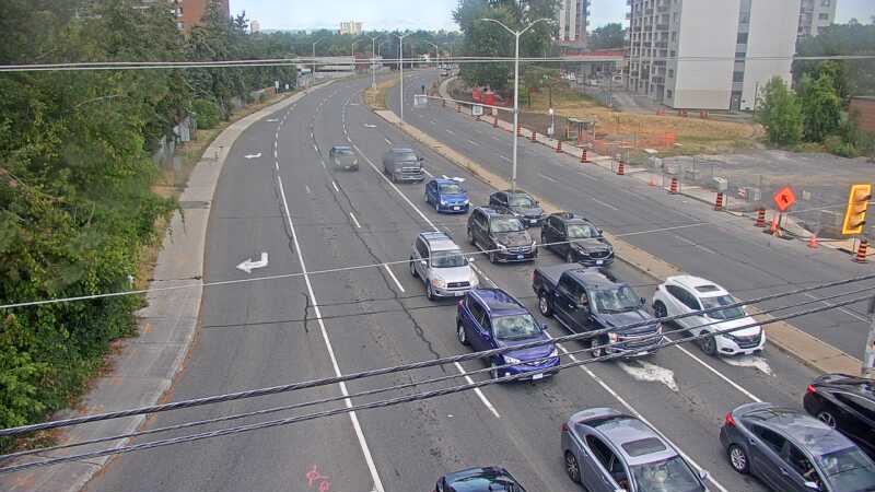 Traffic camera image at 2025-08-24 14:30:07