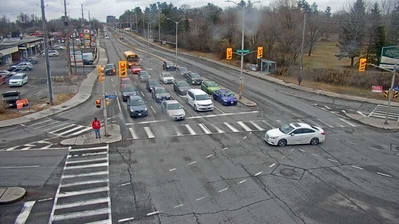 Traffic camera image at 2025-03-25 13:05:05