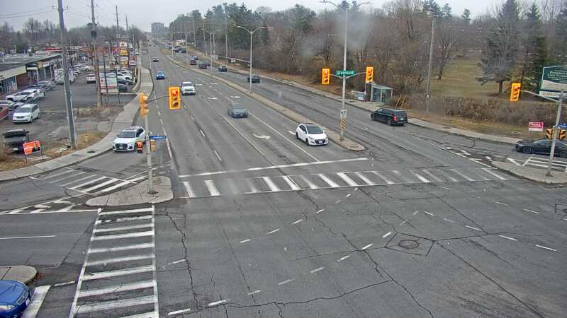 Traffic camera image at 2025-03-25 13:50:06