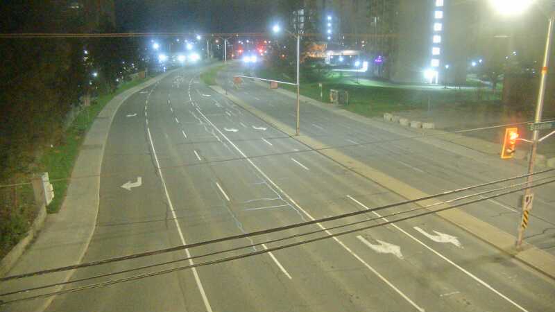 Traffic camera image at 2025-05-09 05:30:05
