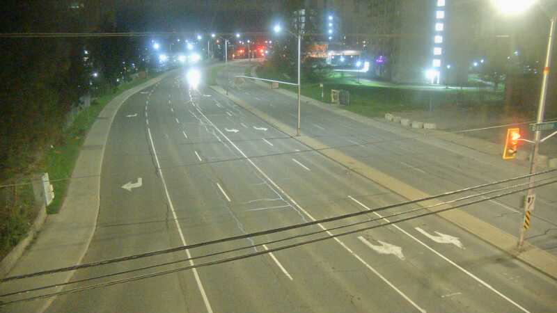 Traffic camera image at 2025-05-09 06:15:07
