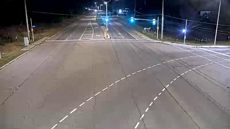 Traffic camera image at 2025-09-04 04:25:23