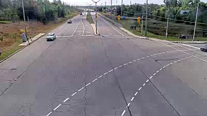 Traffic camera image at 2025-09-05 15:30:26