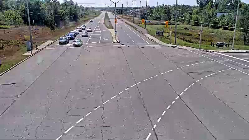 Traffic camera image at 2025-09-05 15:40:24