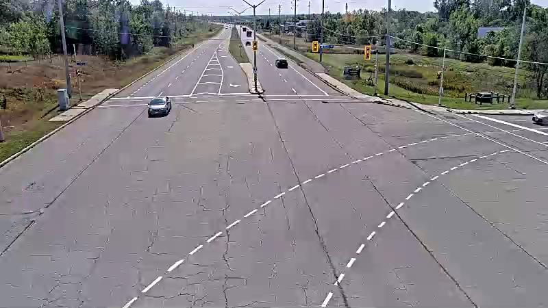 Traffic camera image at 2025-09-05 16:15:32