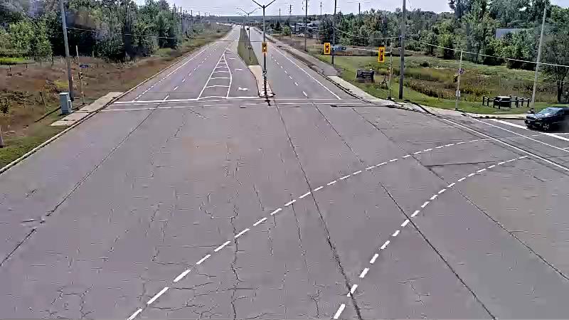 Traffic camera image at 2025-09-05 16:25:24