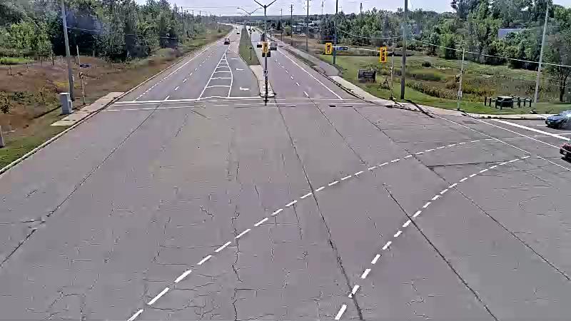 Traffic camera image at 2025-09-05 16:35:24