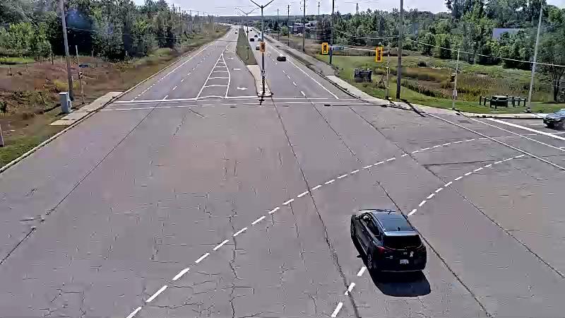 Traffic camera image at 2025-09-05 16:40:20