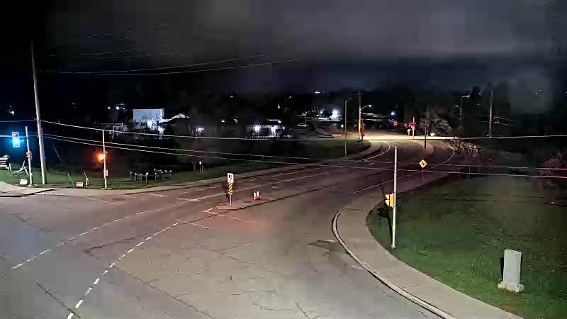 Traffic camera image at 2025-05-09 06:40:15