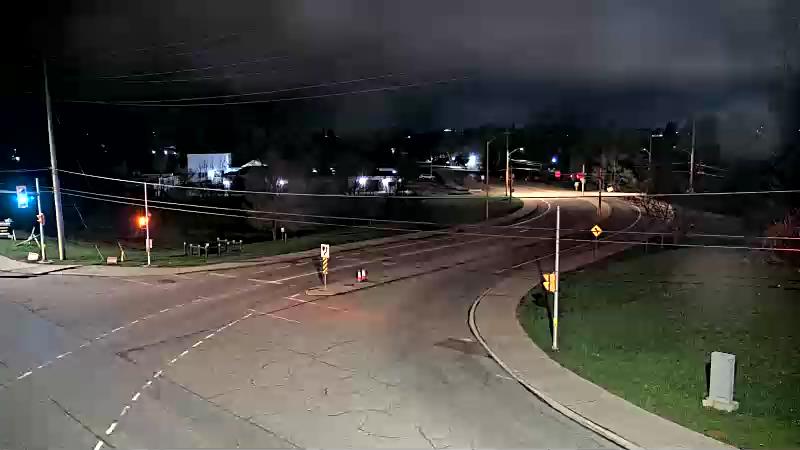 Traffic camera image at 2025-05-09 06:45:15