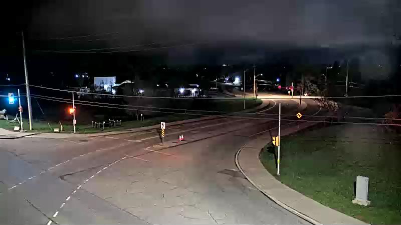 Traffic camera image at 2025-05-09 07:20:17