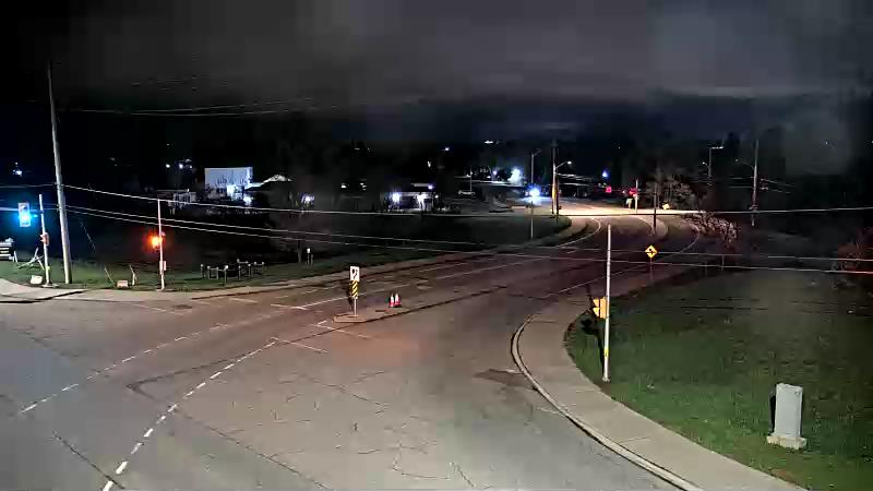 Traffic camera image at 2025-05-09 07:35:56