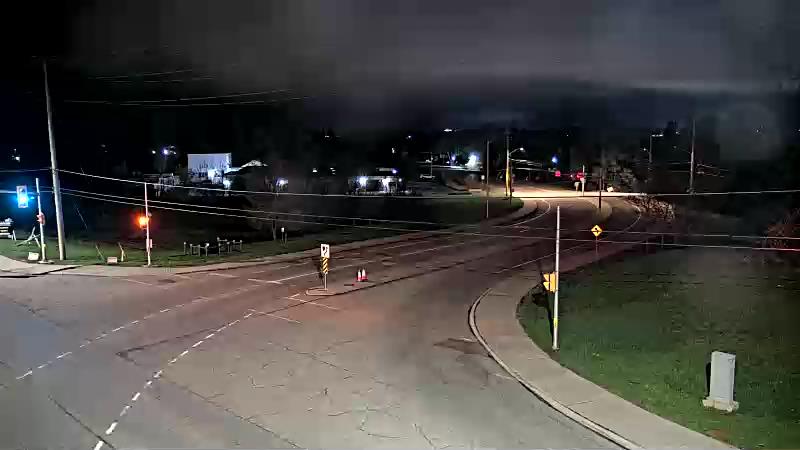 Traffic camera image at 2025-05-09 07:40:26