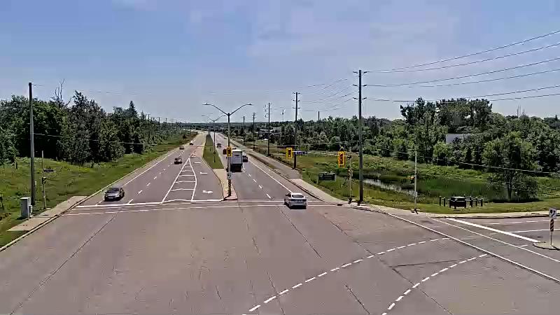 Traffic camera image at 2025-06-30 17:15:32