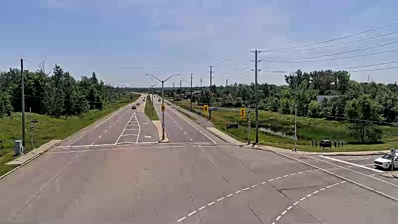 Traffic camera image at 2025-06-30 17:20:36