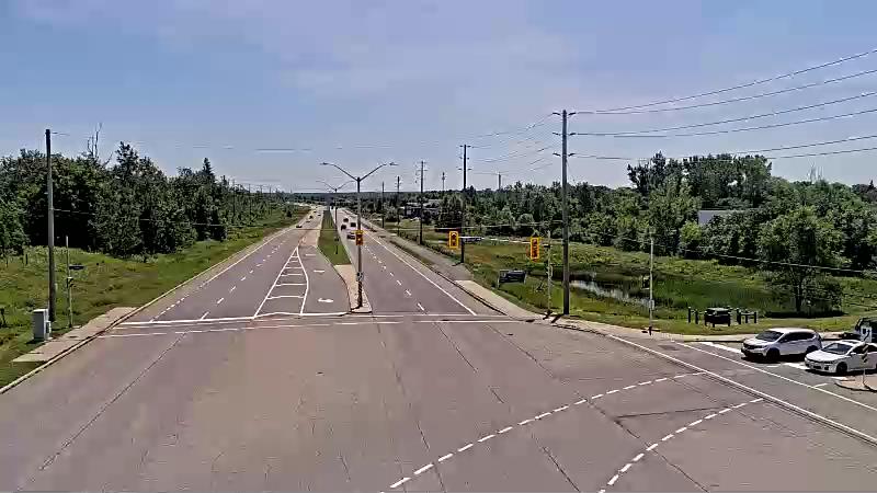 Traffic camera image at 2025-06-30 17:25:35