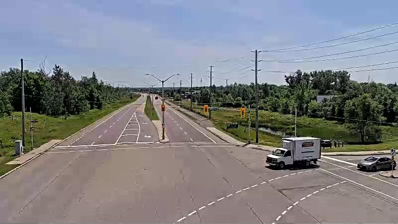 Traffic camera image at 2025-06-30 17:45:27
