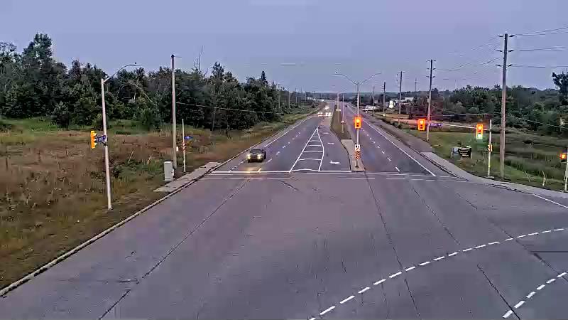 Traffic camera image at 2025-07-31 00:40:18