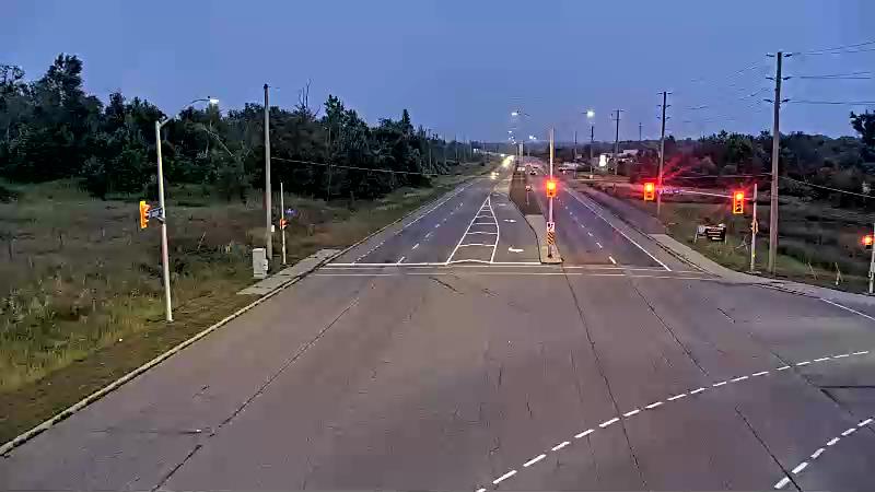 Traffic camera image at 2025-07-31 00:50:23