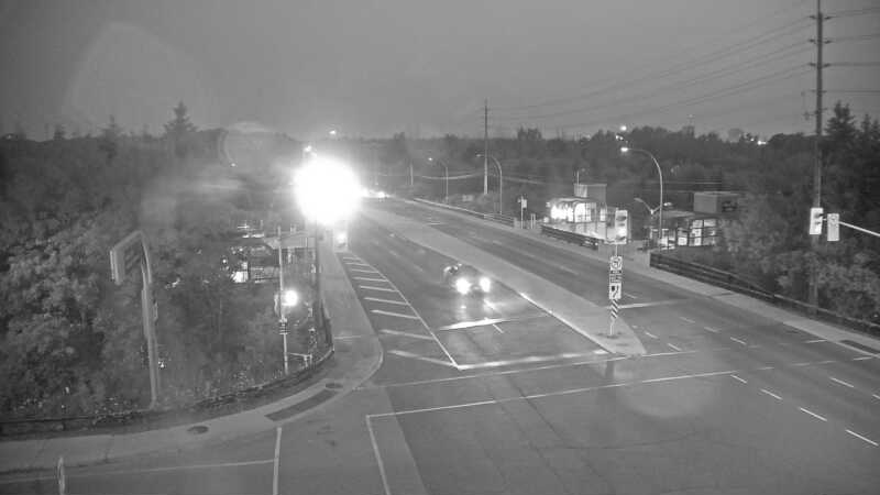 Traffic camera image at 2025-08-04 01:00:19