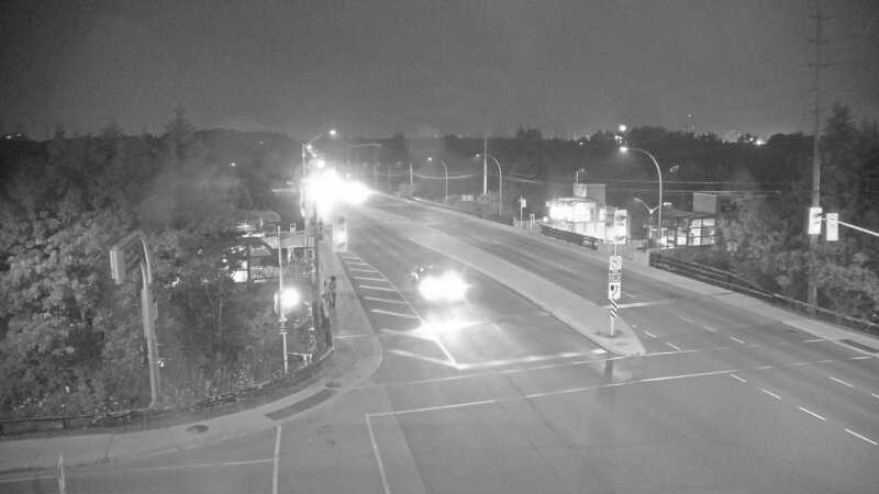 Traffic camera image at 2025-08-04 01:20:19
