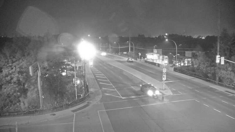 Traffic camera image at 2025-08-04 01:55:25