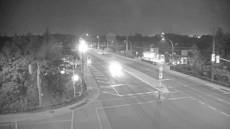 Traffic camera image at 2025-08-04 02:00:17