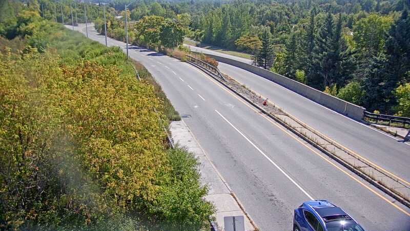 Traffic camera image at 2025-09-14 17:30:22