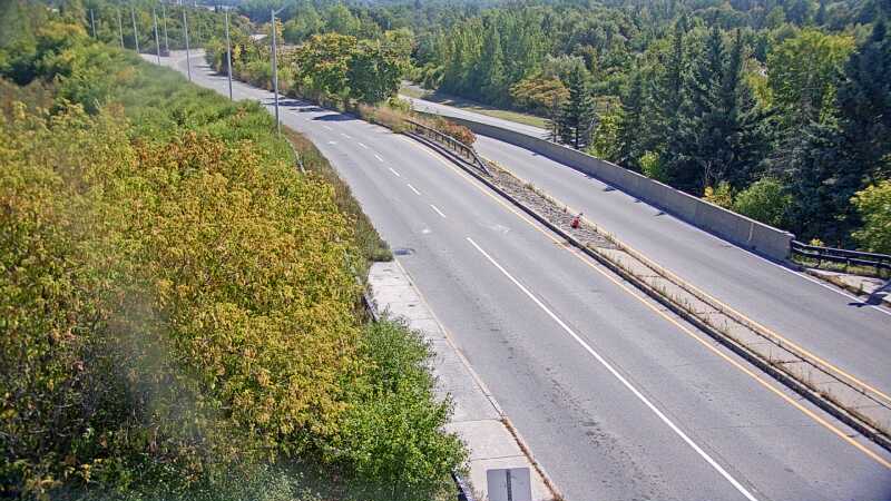 Traffic camera image at 2025-09-14 17:50:34