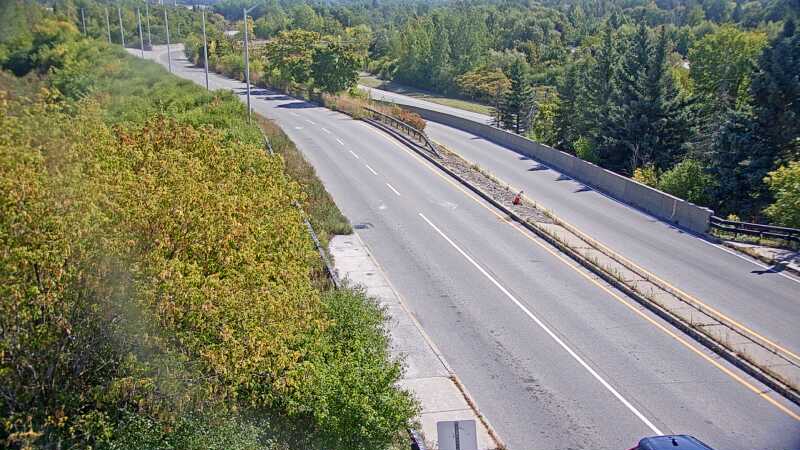 Traffic camera image at 2025-09-14 18:05:24