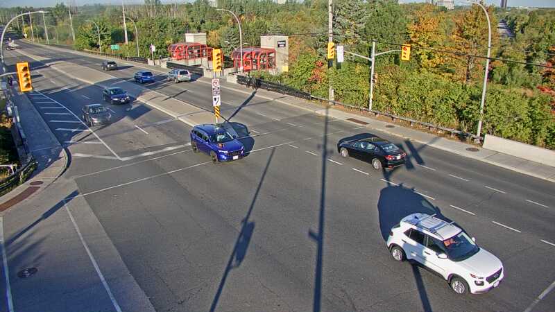 Traffic camera image at 2025-09-16 12:05:22
