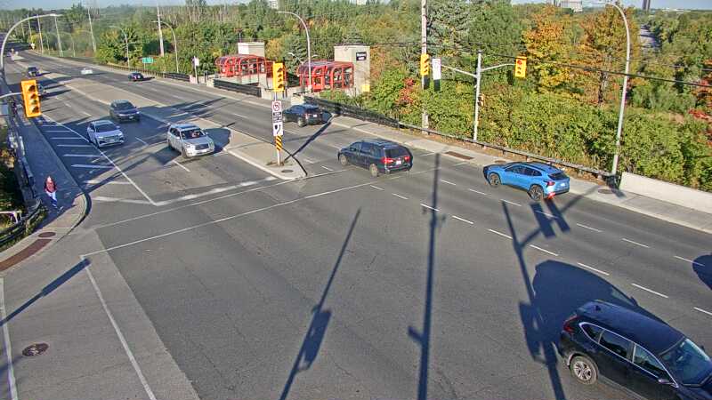 Traffic camera image at 2025-09-16 12:15:21
