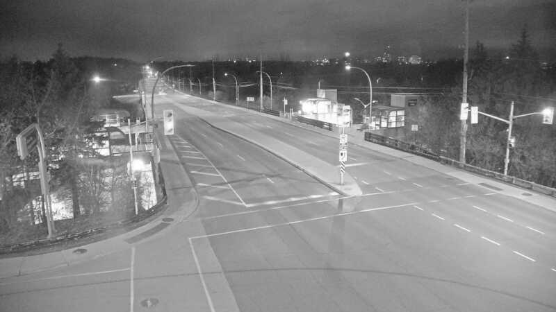 Traffic camera image at 2025-05-09 06:05:18