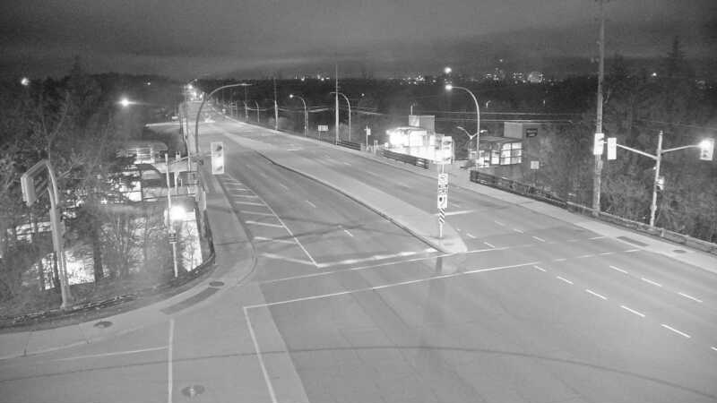 Traffic camera image at 2025-05-09 06:55:28