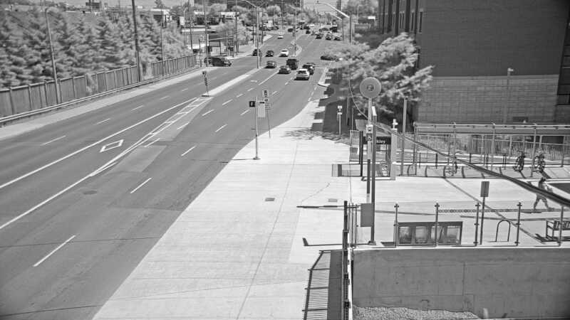 Traffic camera image at 2025-06-30 15:50:25