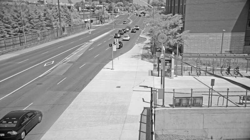 Traffic camera image at 2025-06-30 17:10:32