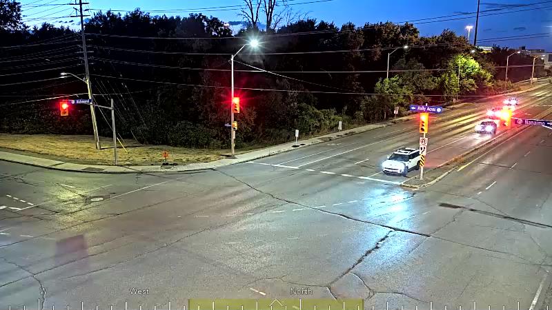 Traffic camera image at 2025-08-25 00:35:20