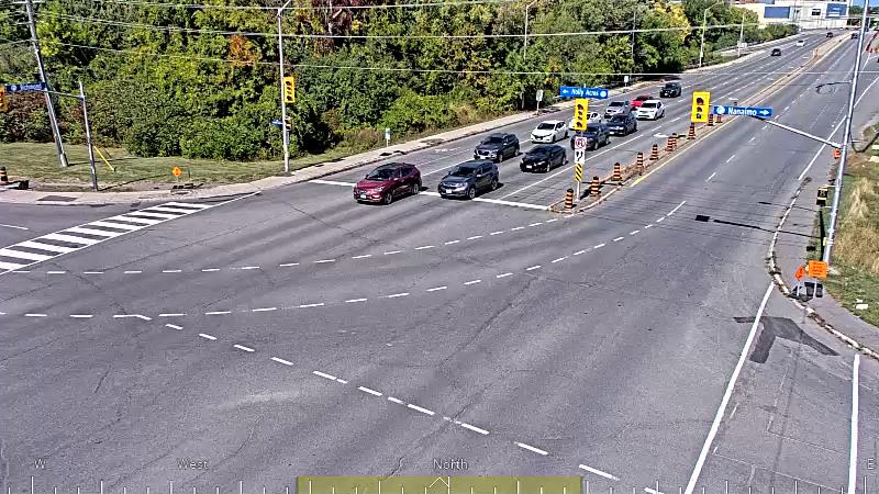 Traffic camera image at 2025-09-14 17:55:23