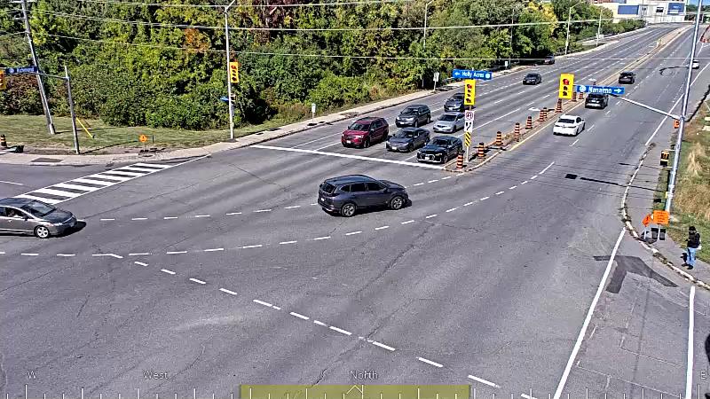 Traffic camera image at 2025-09-14 18:00:44