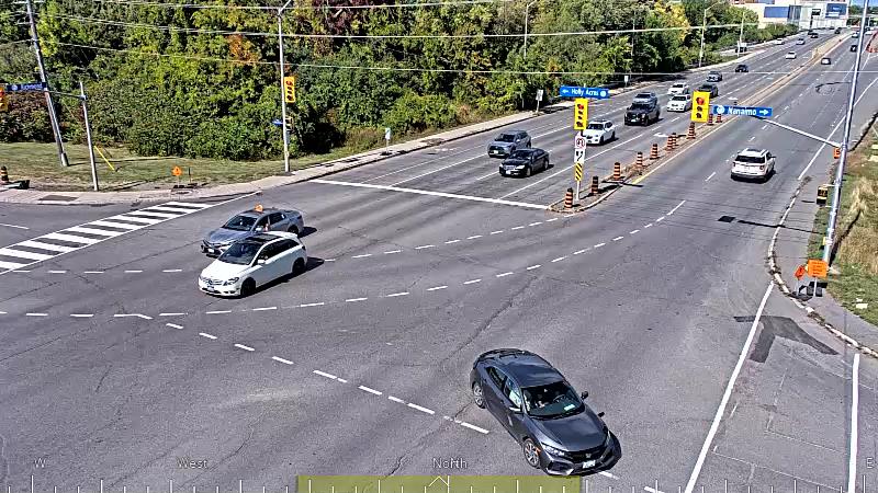 Traffic camera image at 2025-09-14 18:25:24
