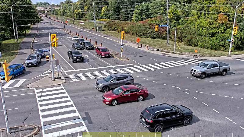 Traffic camera image at 2025-09-17 17:50:20